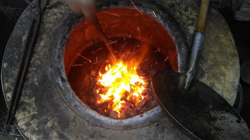 [鑫.食記]士林夜市排隊小吃,南港老張胡椒餅 (也有小酥餅 & 老麵燒餅, 位於基河路大南路口)