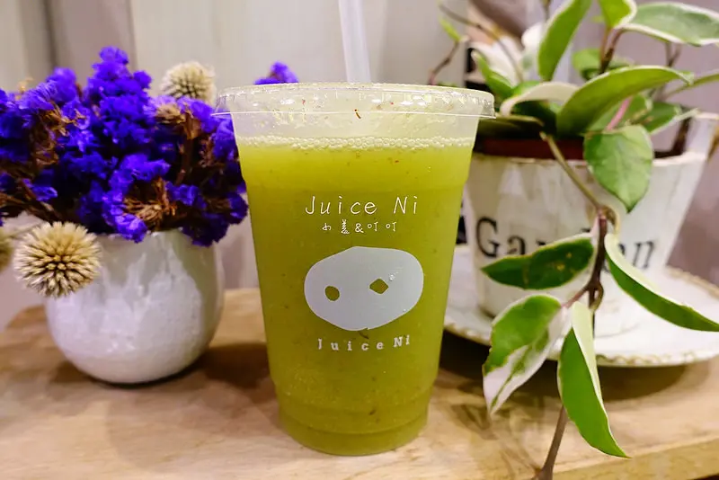 【士林飲品】菓豬JuiceNi 新鮮水果現打的繽紛飲品！來了士林夜市喝上一杯吧。清爽好滋味│士林夜市│文林路│