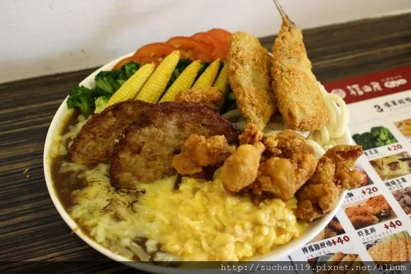 彰化美食|福田屋咖哩隨心所欲想吃什麼就自己搭配~按讚打卡有好康喔