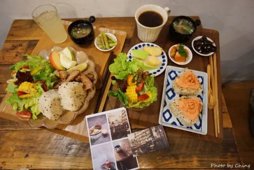 【板橋‧美食】Merci petit日式定食料理-老宅改建餐廳板橋Merci系列店古物乾燥花必備