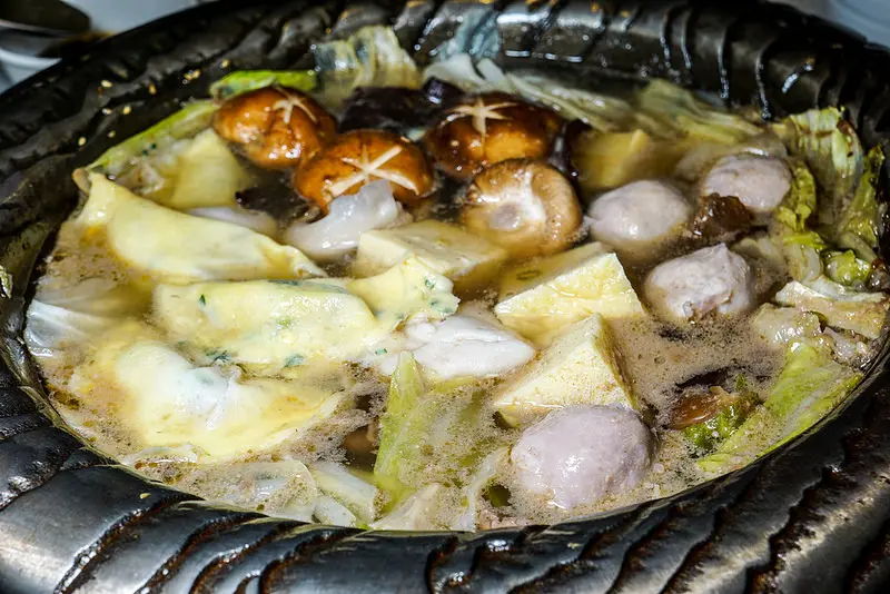 可利亞石頭火鍋吃到飽!!  老牌好味道, 松山區/石頭火鍋