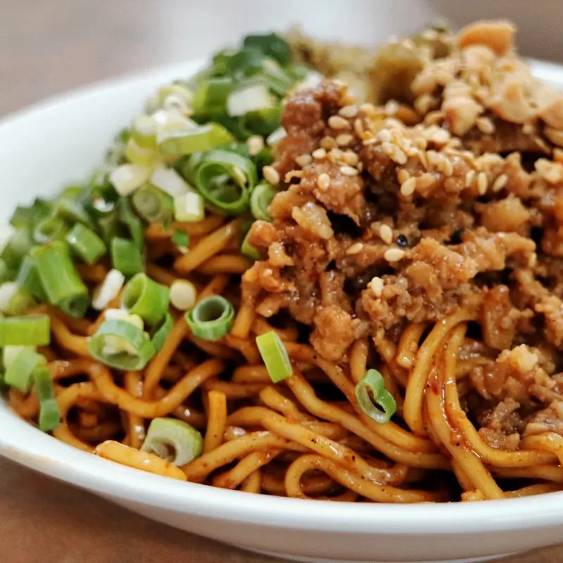 唯一川味麵館 - 四川宜賓燃麵，香辣好滋味