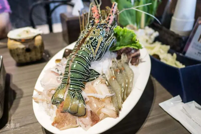 丸珍水產．1290元享受龍蝦火鍋 / 台南版上引水產