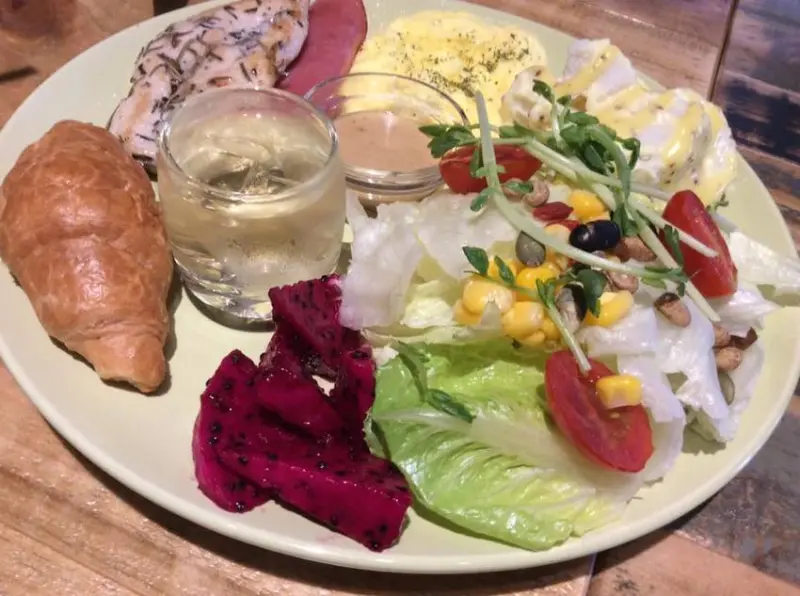  新莊早午餐『牆角Corner Walls』早安咕咕雞~輕鬆無負擔