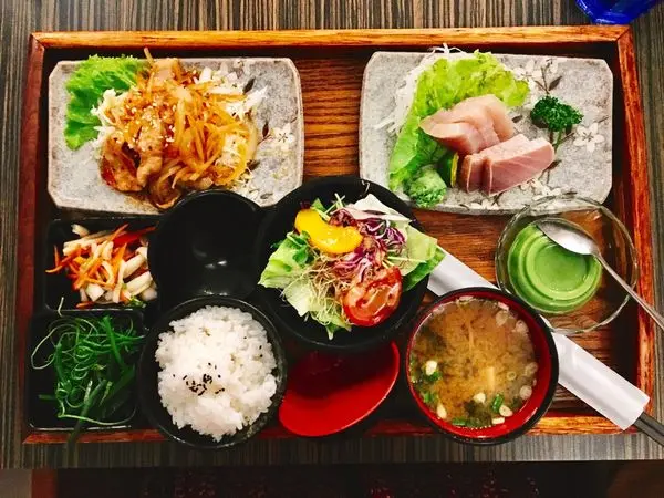 台北美食│【捷運101/世貿站】美食、旅行、打卡一站搞定！101大樓35層 高逼格日料——和料理食堂