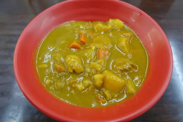 全民大咖哩 - 豪爽老闆娘是最大特色