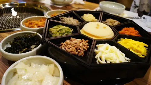 韓國料理 新韓館 宮廷料理原來是這樣呀! 九節板 烤肉 韓國正統小菜免費續盤