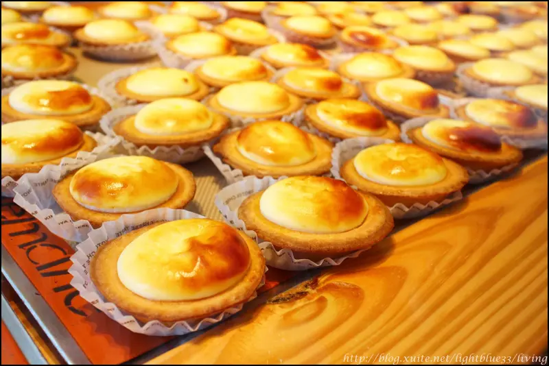 [ 中山站新光三越美食 ] BAKE cheese tart～超濃起司塔與極上牛乳霜淇淋都好好吃
