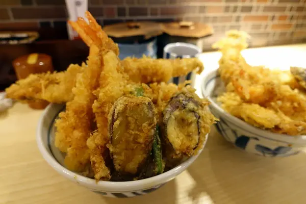 (胖樺食記)捷運忠孝敦化站「下町天丼秋光」/台北東區推薦餐廳/來自東京淺草的天麩羅丼/金賞獎