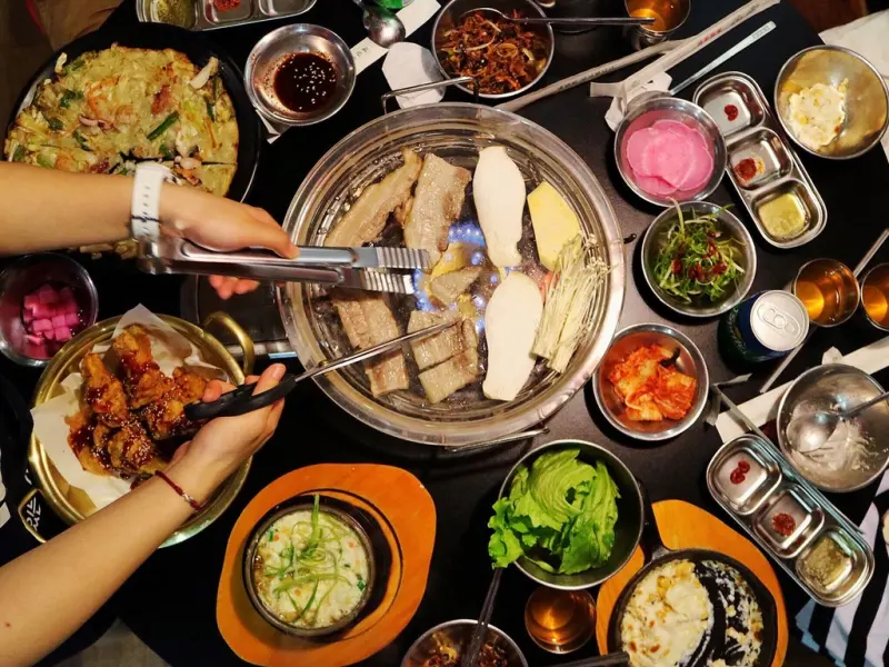 豬8色韓式料理 - 家庭風的韓式鐵桶烤肉