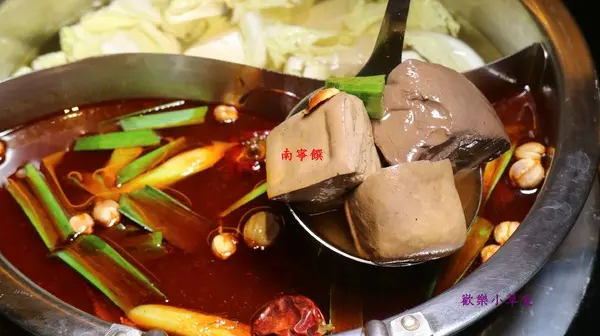 【台北美食】南寧饌精緻麻辣火鍋之吃麻辣鍋也要吃熱炒@捷運行天宮站/吉林路