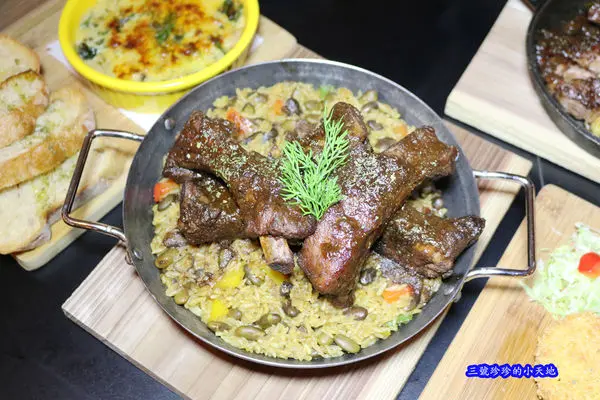 台北東區．ABV Bar & Kitchen 加勒比海餐酒館精釀啤酒餐廳．古巴三明治 牙買加烤肉．忠孝敦化站美食餐廳推薦