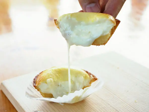 虎山雷創意蛋塔-超熱情老闆用心打造的美味蛋塔店,14種口味一次吃個夠還有冰滴咖啡免費招待!(近奇美博物館)