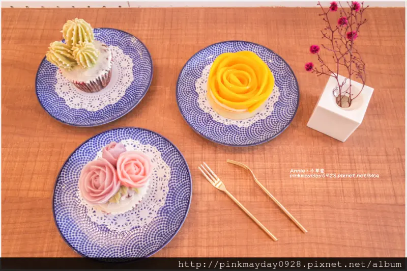 ✿台南✿ 每日限量記得要預訂！超夢幻的凡爾賽玫瑰花蛋糕與多肉植物蛋糕 少女心大爆發怎麼捨得動手吃啦～ ➜ 小草堂 little cottage