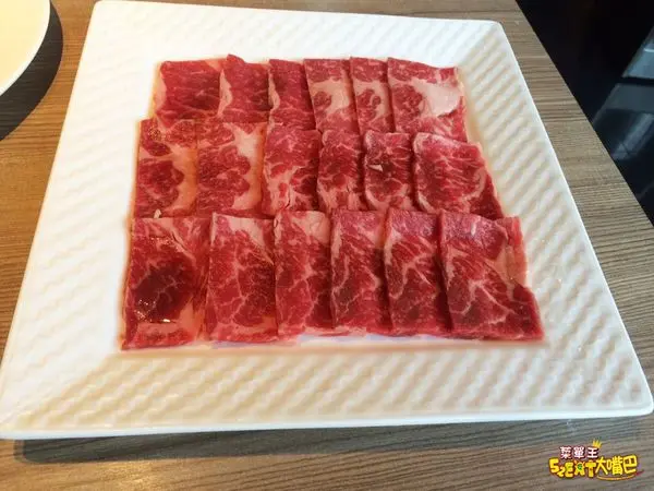 【台中南屯區美食燒肉推薦】屋馬燒肉菜單價位大公開！電話永遠打不進去的超人氣燒肉～台中公益路文心路美食小吃旅遊景點推薦。