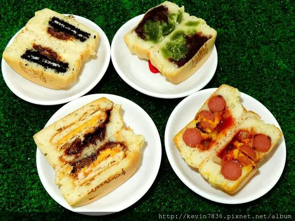 背背客食Backpackers創意車輪餅來囉!!口味與眾不同外,連名字都很有趣喔!像是女神的眼淚或是樹懶愛睡覺還有還有綠巨人浩克,真是幸福美味啊!!