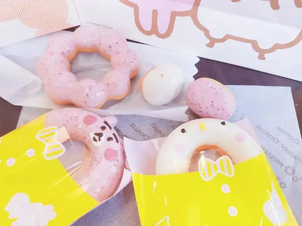 Mister Donut少女心爆棚的期間限定~『卡娜赫拉』粉紅兔兔&可愛P助甜甜圈萌翻上市/另有8款限定造型杯/甜點、下午茶、草莓、櫻花/台北大安區捷運台電大樓站
