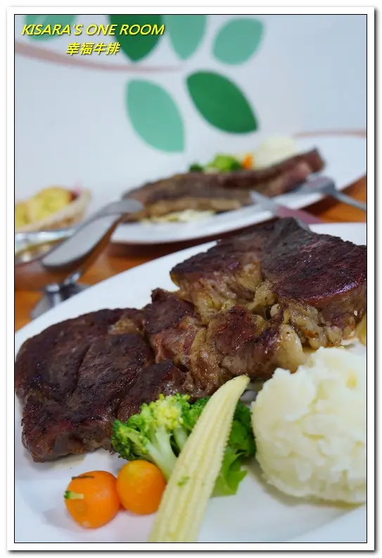 永和巷弄美食．大分量平價牛排讓人享受好口福──幸福牛排        
      