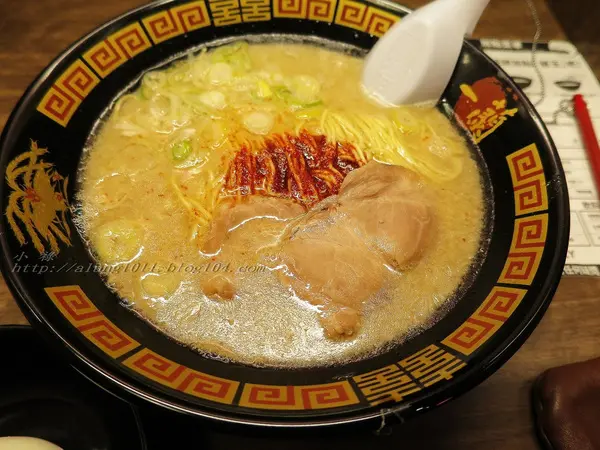 陌生的城市。寒風夜雨。只為一親湯頭…       一蘭本社総本店