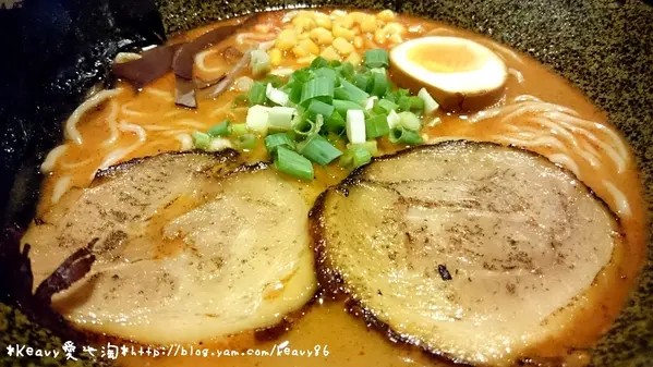 ★高雄鼓山★【虎拉麵】賣的不只是正統日式拉麵，還賣對於食物與初衷的堅持與熱情。