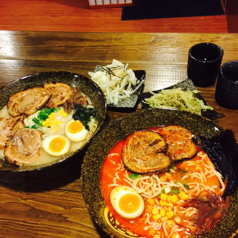 『虎拉麵』超濃郁日式拉麵 細膩的炙燒叉燒 無法抗拒的香濃美味