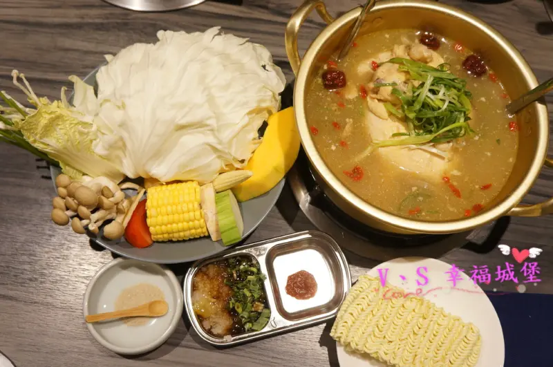 【東區美食。韓式涮涮鍋】國父紀念館 新沙洞韓國涮涮鍋 - 韓國味道的台式涮涮鍋，提供你不一樣的韓式料理選擇