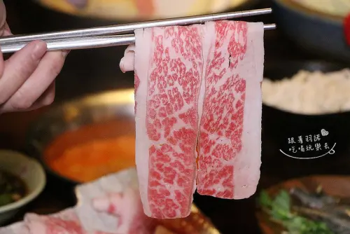 【羽諾食記】『上乘三家涮涮鍋共和國西門旗艦店』❤炎炎夏日吃大啖肉肉 海鮮鍋物更過癮❤台北捷運西門火鍋推薦 