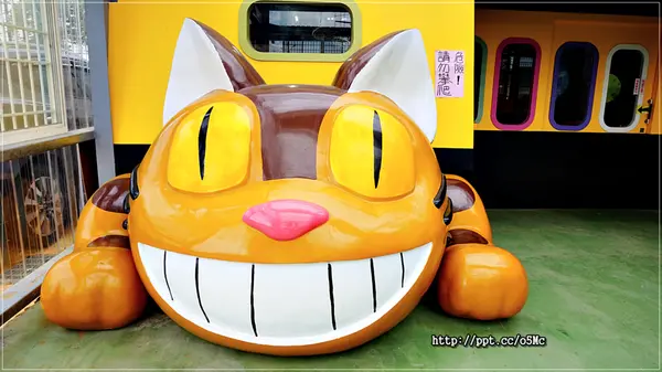 【多肉市集】無料免費入場～占地八百多坪，全台最專業最大的多肉暢貨中心，好逛又好買，還有阿貓龍貓公車咖啡等著你