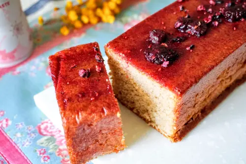 【台中 CANDY WEDDING。一吃上癮的磅蛋糕／蒂芬妮藍的夢幻糖果屋／彌月蛋糕 禮盒】南屯區