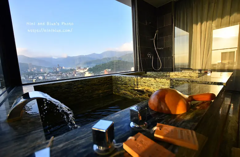 【宜蘭蘇澳】宜蘭煙波大飯店 蘇澳四季雙泉館，房間內就能泡著溫泉時賞日出
