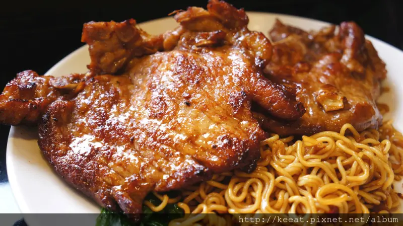 新開的香港茶餐廰  餐點好吃首推XO醬蘿蔔糕-茗香園冰室@捷運中山站@新光三越南西店