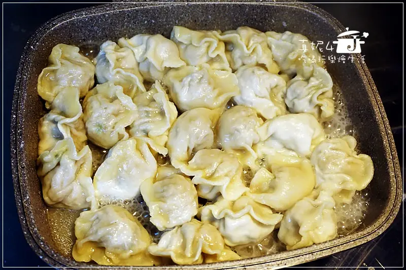 [鍋具開箱文]【義大利CUOCO】韓國原裝Pandora s box盒型熱循環不沾雙面煎烤鍋。一鍋變兩鍋，省時省空間，做省錢料理更方便