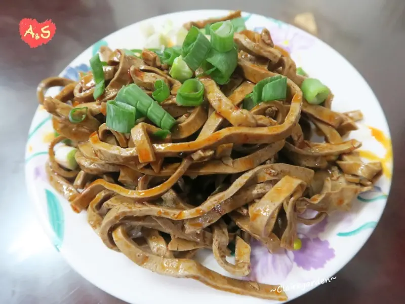 桃園 藝文特區 三妹四川麵食~永遠滿位中，道地四川美食