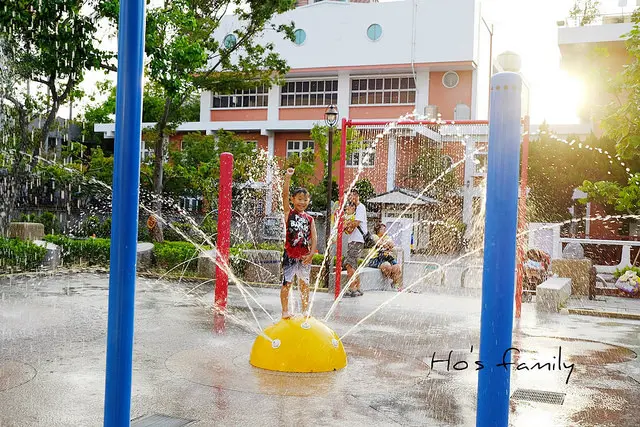[苗栗]無料親水小樂園，8大設施清涼好玩～苗栗市民廣場