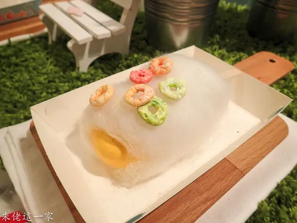 【東區美食】聚火鍋。來自高雄的快閃店：綿菓子工坊。手工創意棉花糖冰棒