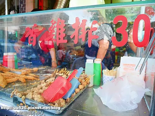 《高雄食記》超便宜！無名香雞排只要台幣30元〈仁武國小旁鹹酥雞〉