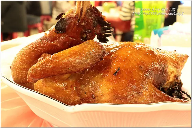 【新竹芎林食記】火山爆發雞。到底是情愛的糾葛？還是命運的糾纏？