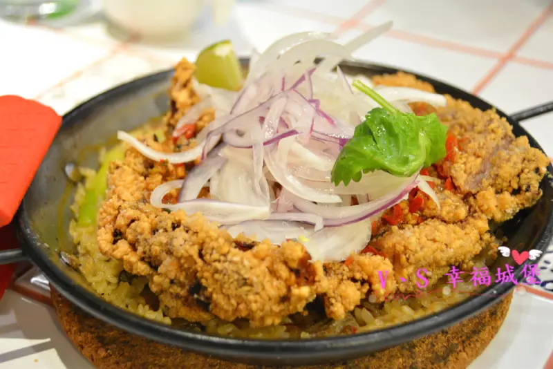 【板橋美食】Howfun 好飯食堂 ~ 在板橋也可以吃的到囉 !!! 西班牙鐵鍋飯、TAPAS西班牙小點，讓你不用到西班牙也可以吃到道地美食