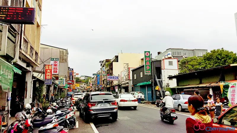 【苗栗市】湯家大肉圓│美味飄香70年,南苗市場小吃排隊夯店