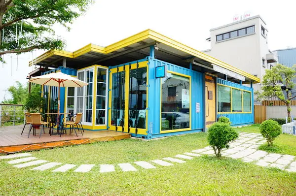 │食記│中壢/塩Way義式餐坊♪♪黃藍色鮮豔貨櫃屋x燉飯x義大利麵x下午茶