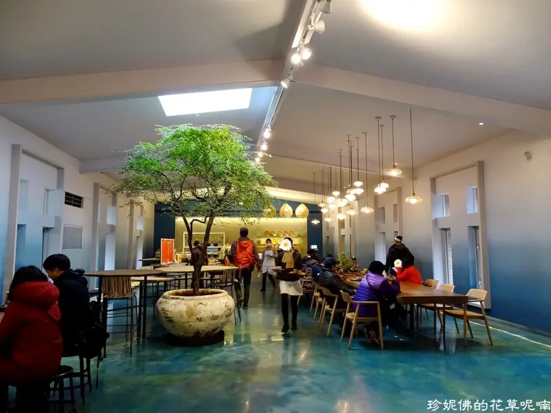 【南投市】微熱山丘SunnyHills 南投三合院新的「呷茶奉茶」空間