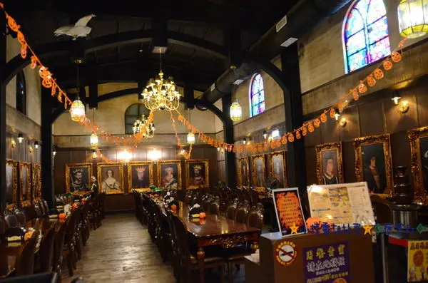 ※寵物友善餐廳※宜蘭四圍堡車站,金車伯朗咖啡城堡,望龍埤小精靈胡扯蛋★2015.10.03