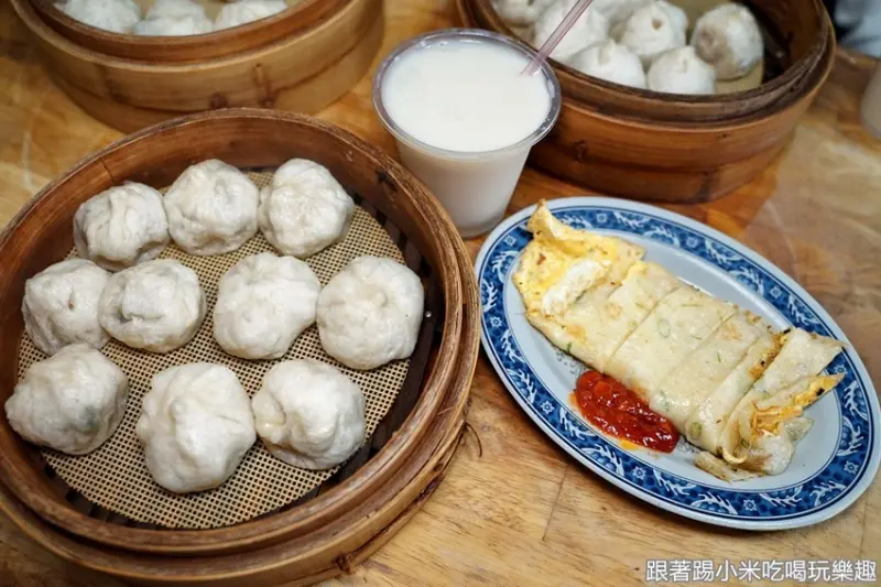 新竹關東市場人氣爆棚小籠包排隊美食！