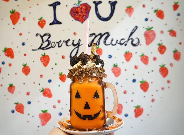 Meat Up ♥ 萬聖節限定版奶昔，等你來搗蛋 ♥ 西門町人氣打卡美食