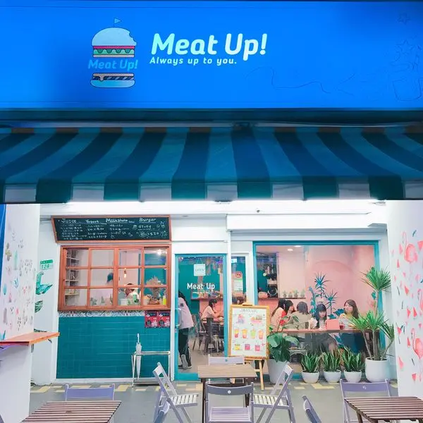 [台北 西門] 三訪「Meat Up」夢幻少女系漸層果汁。好美味漢堡~推推