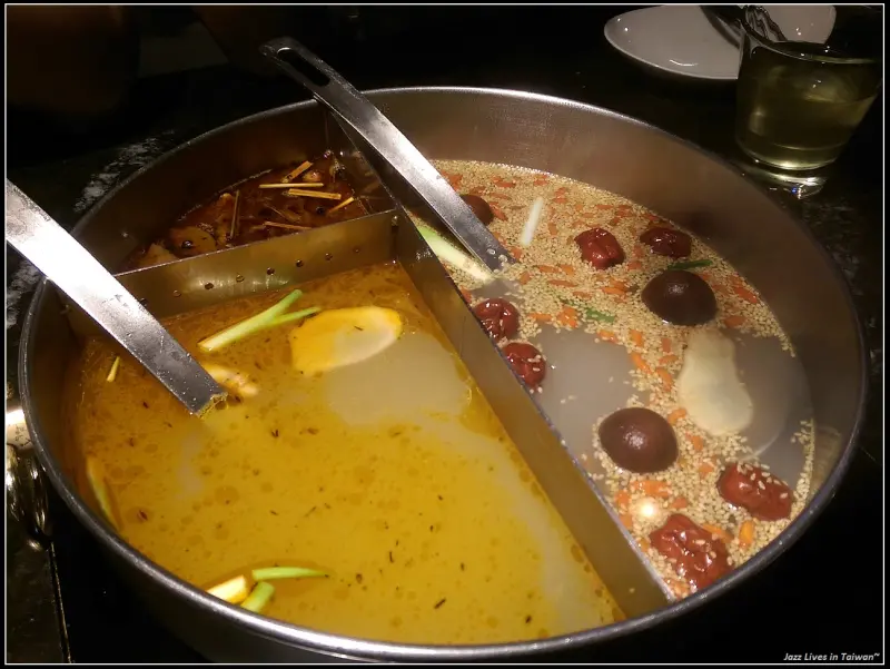 [22:02] 火鍋.熱活, 滿滿高級食材, 不可令人小覷的健康風格麻辣火鍋