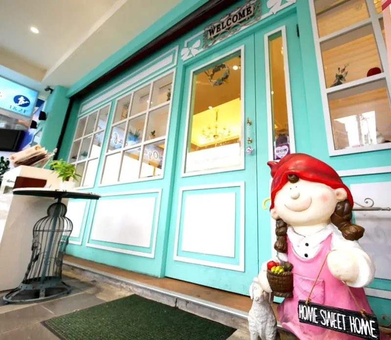 【板橋美食】Oyami板橋新埔店，放鬆聊八卦好去處（下午茶、義大利麵、鬆餅）