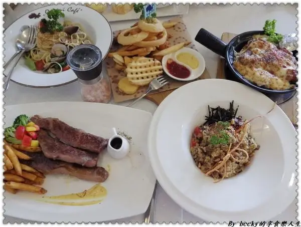 <捷運新埔站>板橋下午茶/義大利麵/鬆餅/捷運新埔站/童話世界/IG拍照好地方/ Oyami café/甜點