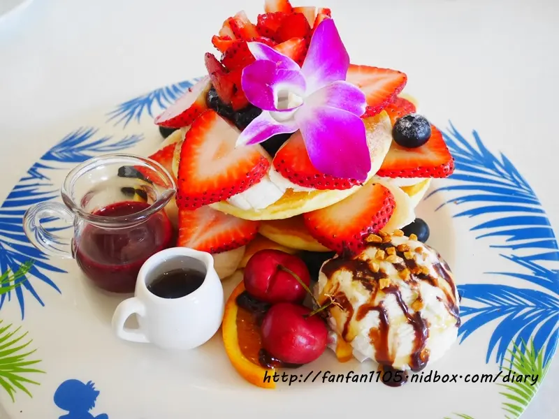 【板橋美食】捷運新埔站 Oyami cafe 下午茶/義大利麵/鬆餅/排餐