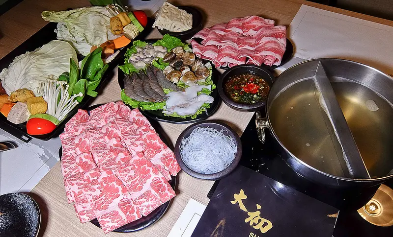 捷運國父紀念館站 大初涮涮鍋 肉鬼一定要試的平價美國Prime級超大肉盤!!